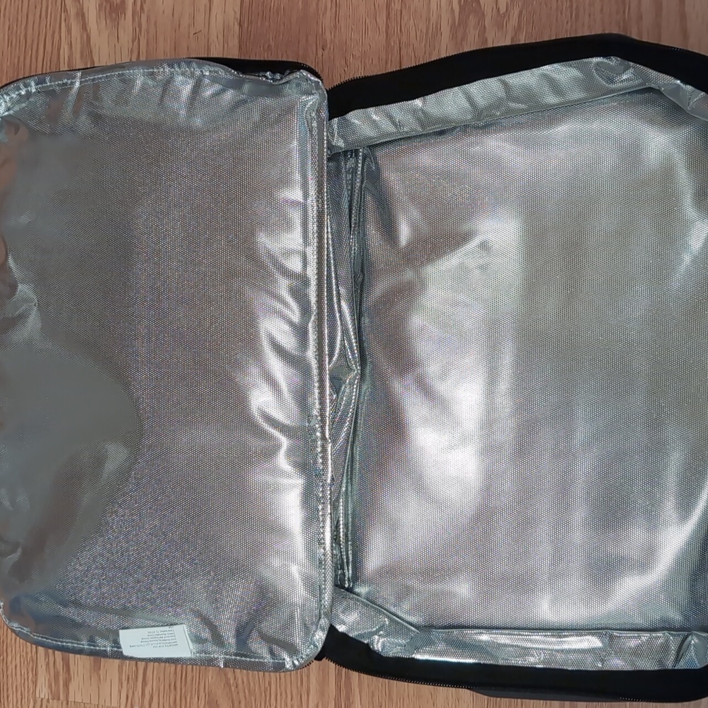 Duke's Mayo Casserole Carrier - Picture 4 of 5